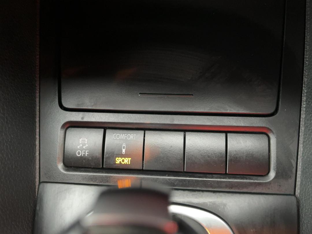 Photo '28' of Volkswagen Golf