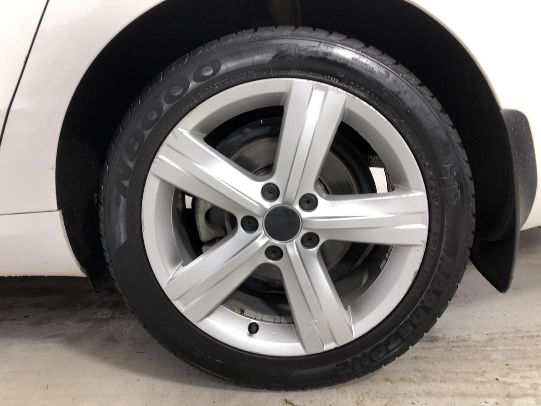 Photo '11' of Volkswagen Passat