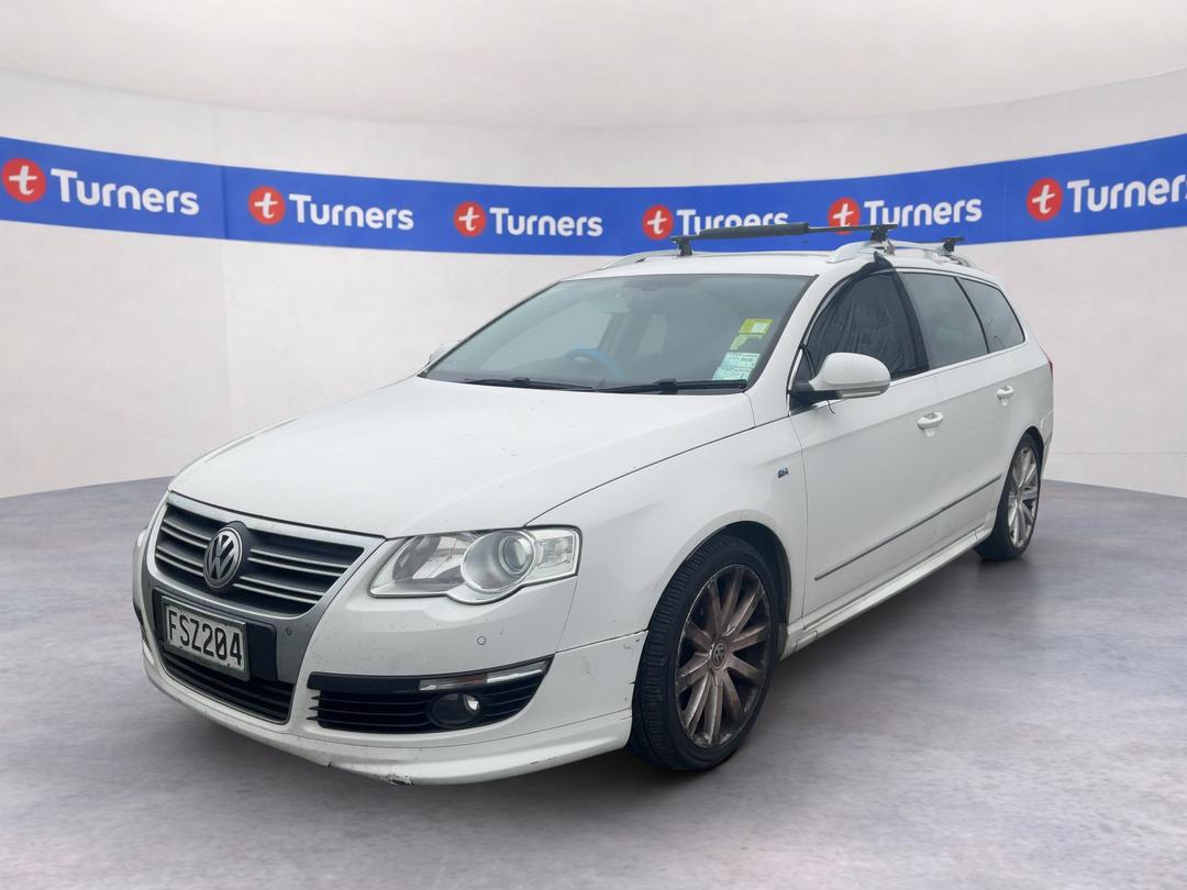 Photo '3' of Volkswagen Passat VAR TDI 125KW SL Photo '3' of Volkswagen Passat VAR TDI 125KW SL