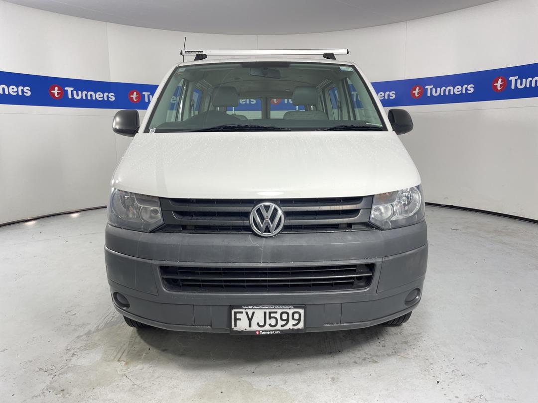 Photo '2' of Volkswagen T5