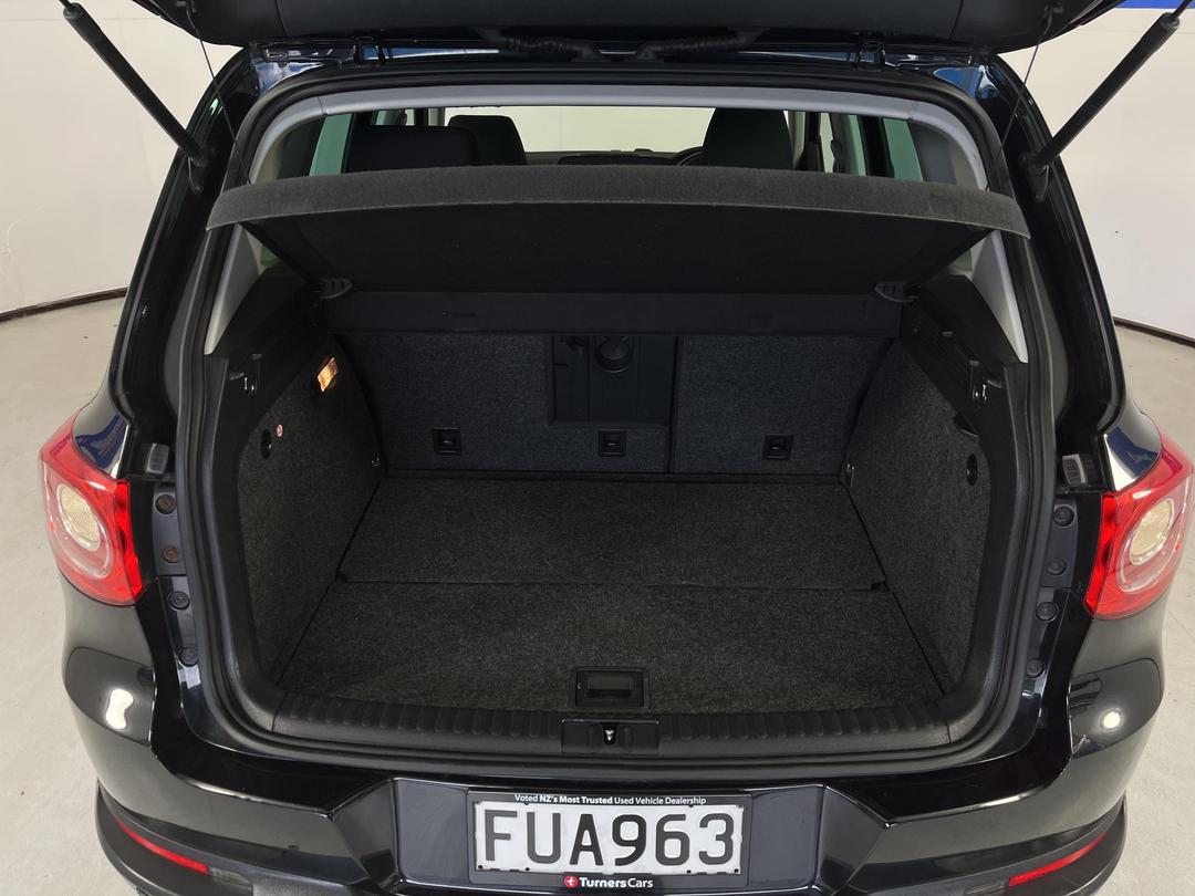 Photo '14' of Volkswagen Tiguan