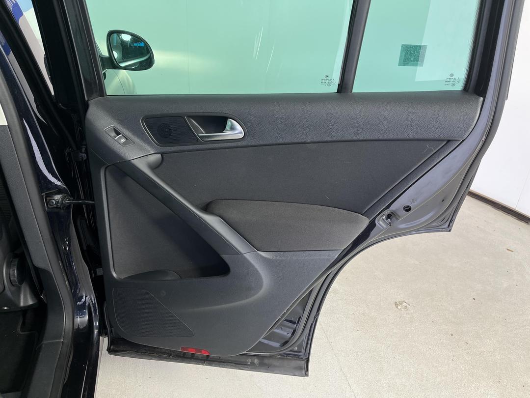Photo '19' of Volkswagen Tiguan