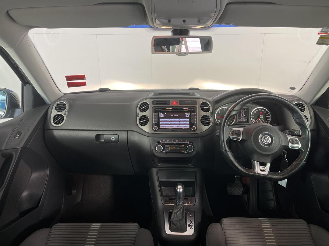 Photo '17' of Volkswagen Tiguan