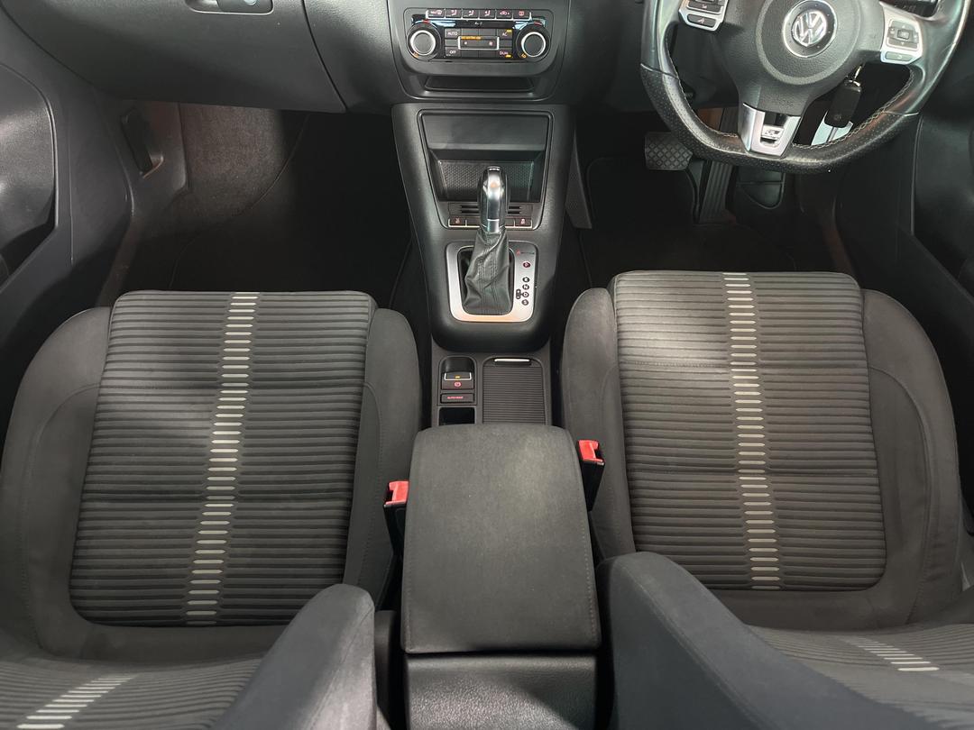 Photo '18' of Volkswagen Tiguan