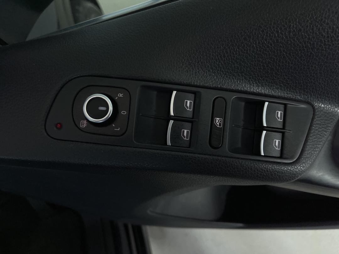 Photo '24' of Volkswagen Tiguan