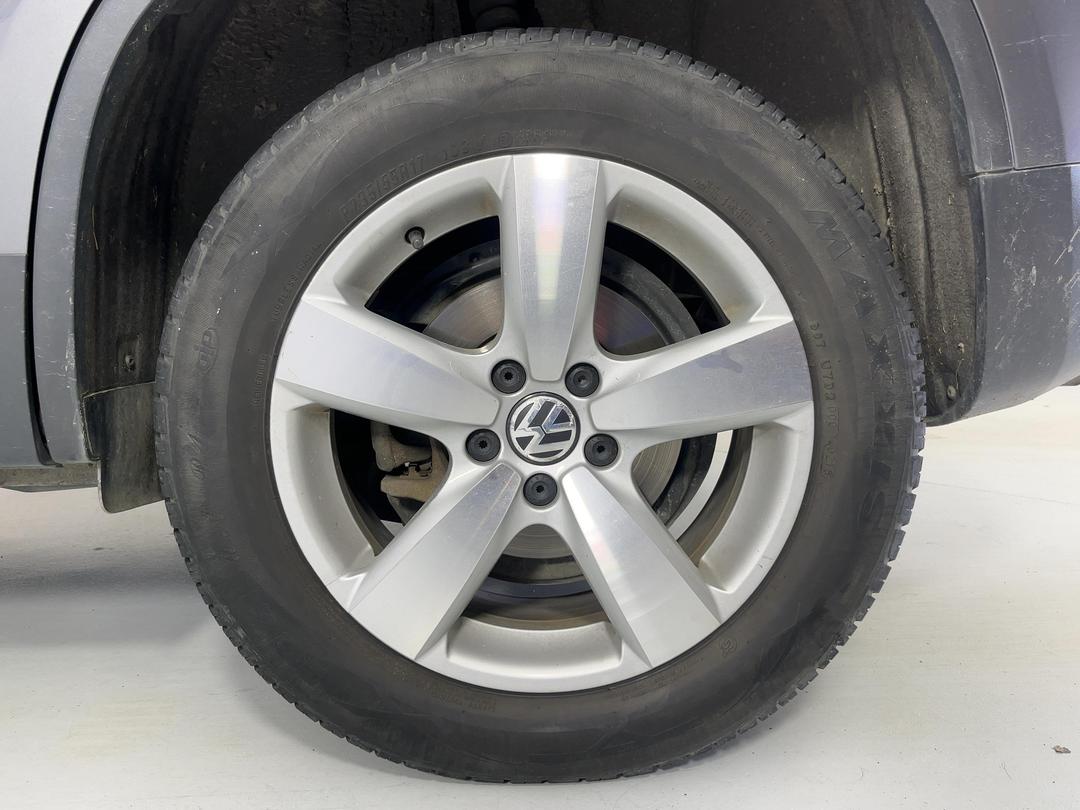 Photo '11' of Volkswagen Tiguan