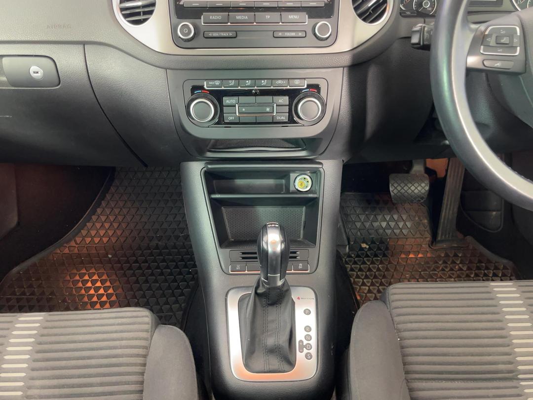 Photo '18' of Volkswagen Tiguan