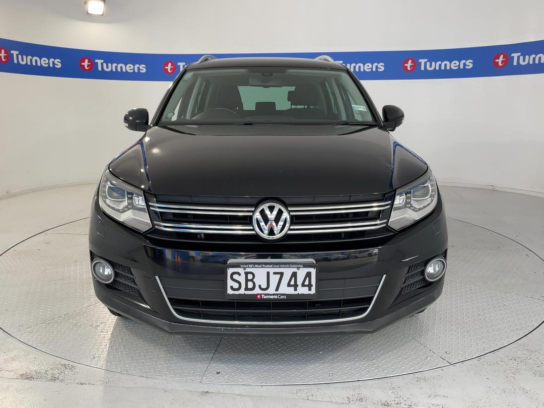 Photo '2' of Volkswagen Tiguan