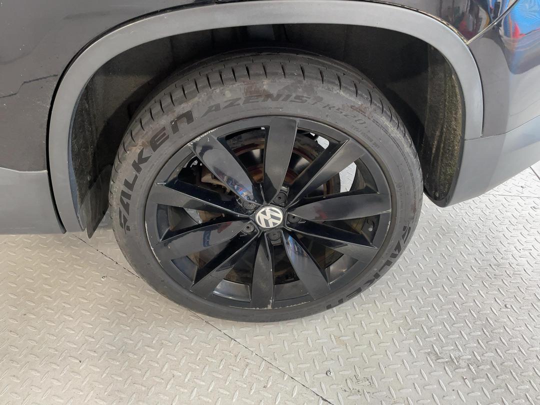 Photo '11' of Volkswagen Tiguan
