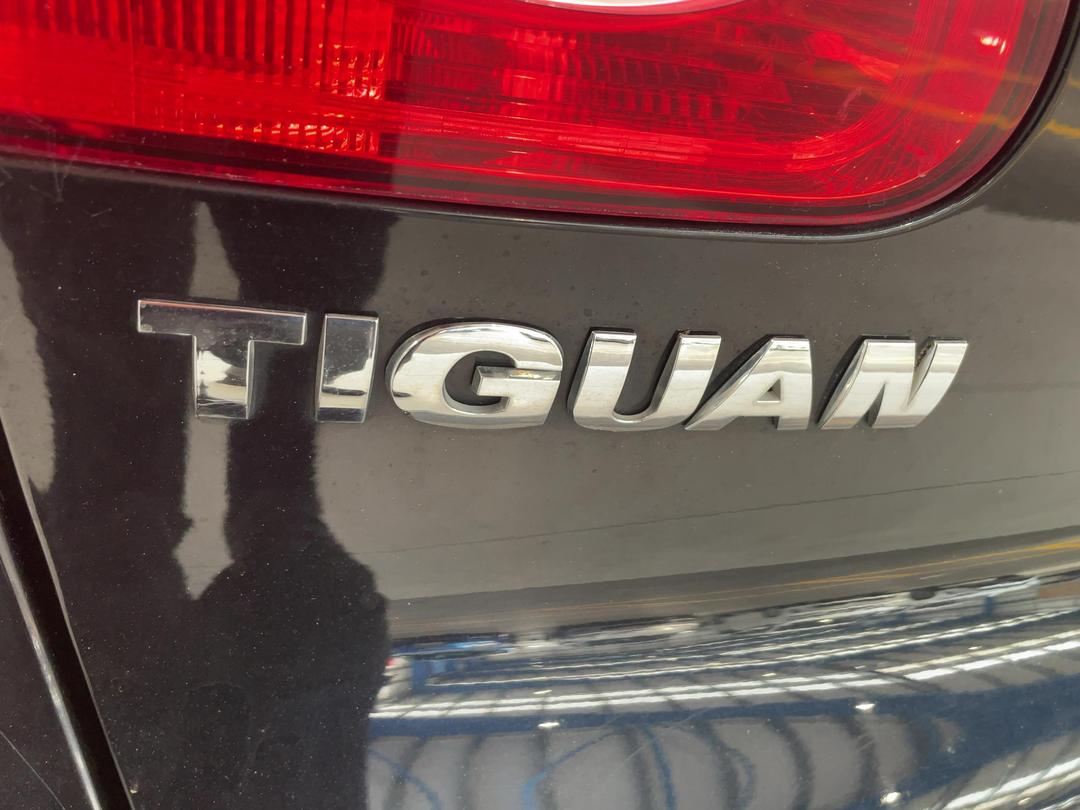 Photo '33' of Volkswagen Tiguan