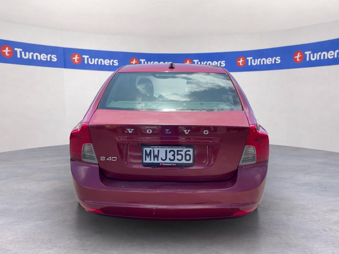 Photo '6' of Volvo S40