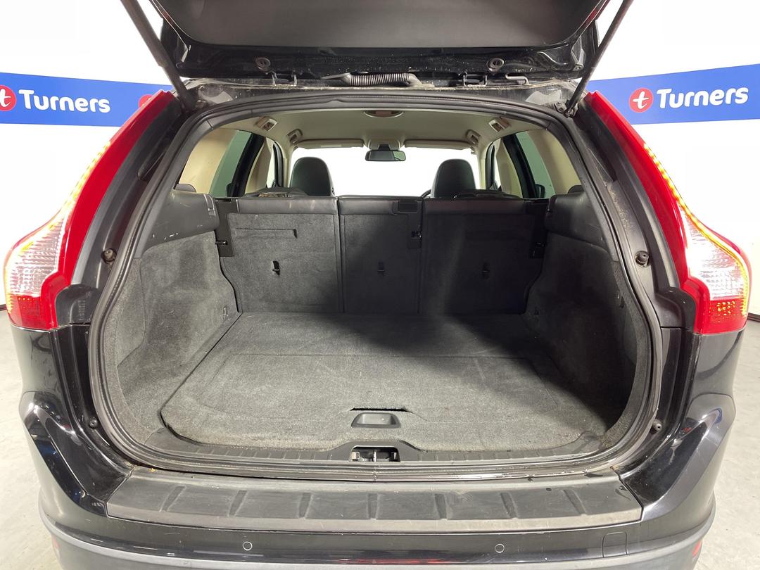 Photo '14' of Volvo XC60