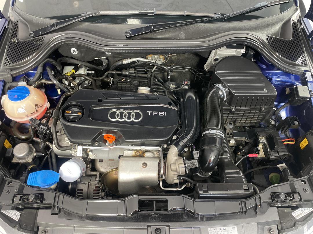 Photo '8' of Audi A1