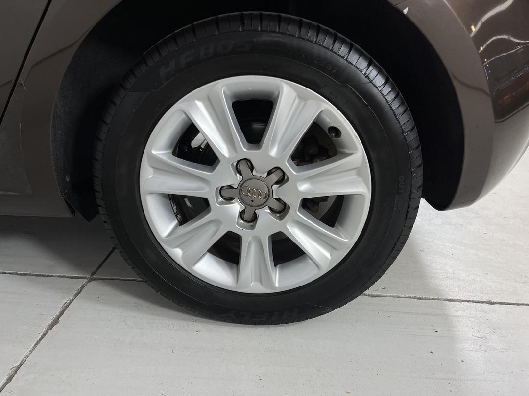 Photo '11' of Audi A1