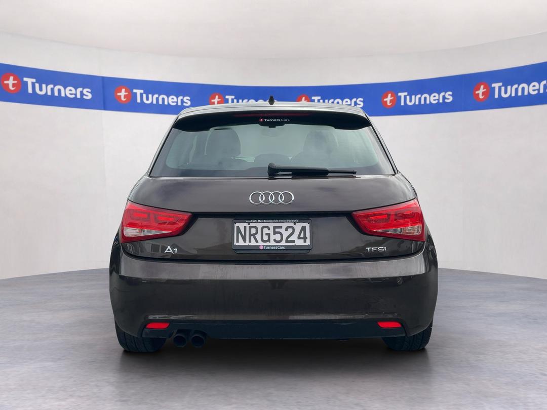 Photo '6' of Audi A1