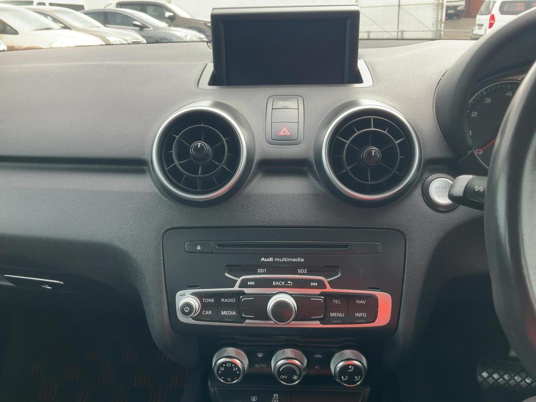 Photo '28' of Audi A1