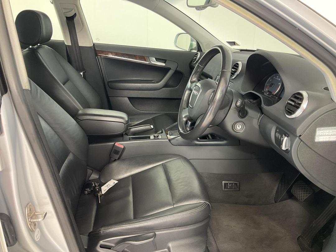 Photo '16' of Audi A3