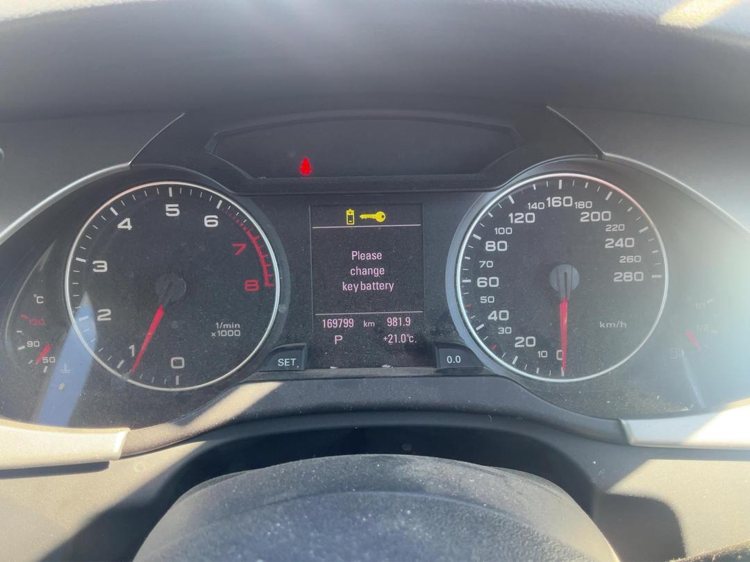 Photo '19' of Audi A4 Avant 2.0TQ Photo '19' of Audi A4 Avant 2.0TQ