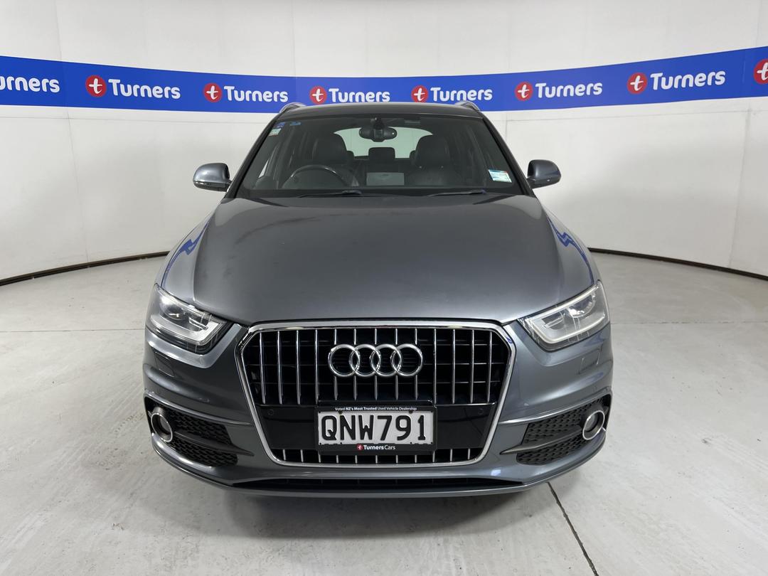 Photo '2' of Audi Q3