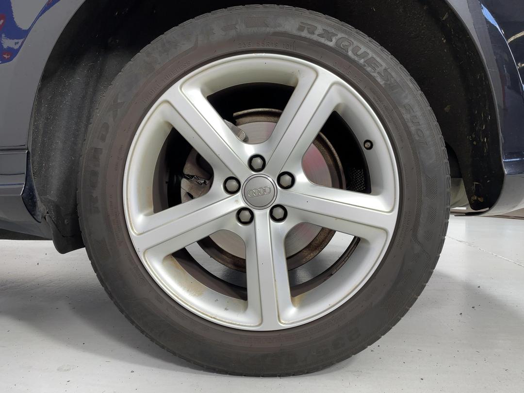 Photo '11' of Audi Q5 2.0 Photo '11' of Audi Q5 2.0