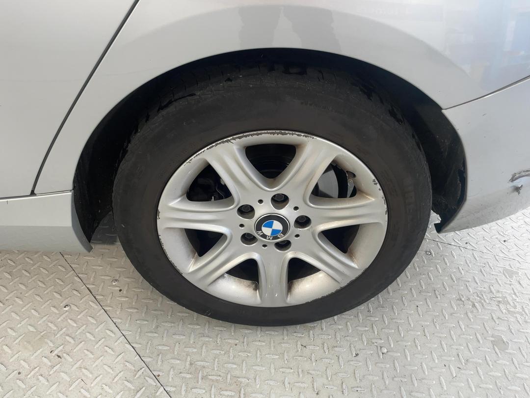 Photo '11' of BMW 1 Series