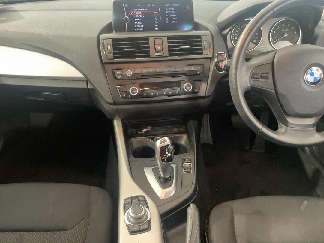 Photo '18' of BMW 1 Series