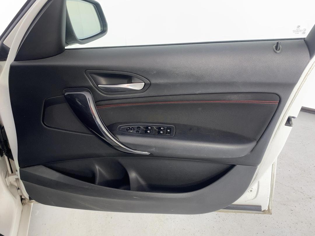 Photo '15' of BMW 1 Series