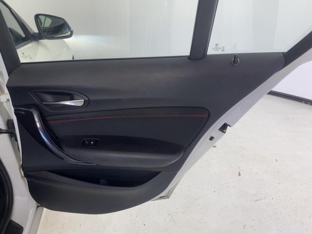 Photo '19' of BMW 1 Series