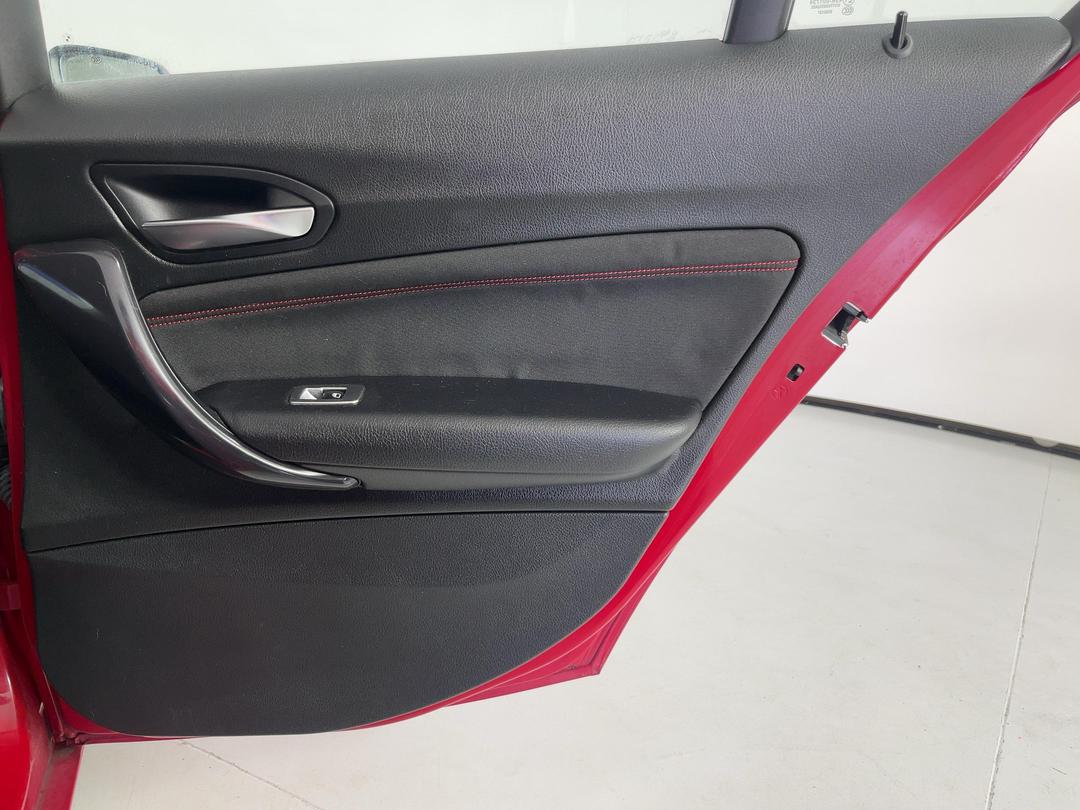Photo '19' of BMW 1 Series