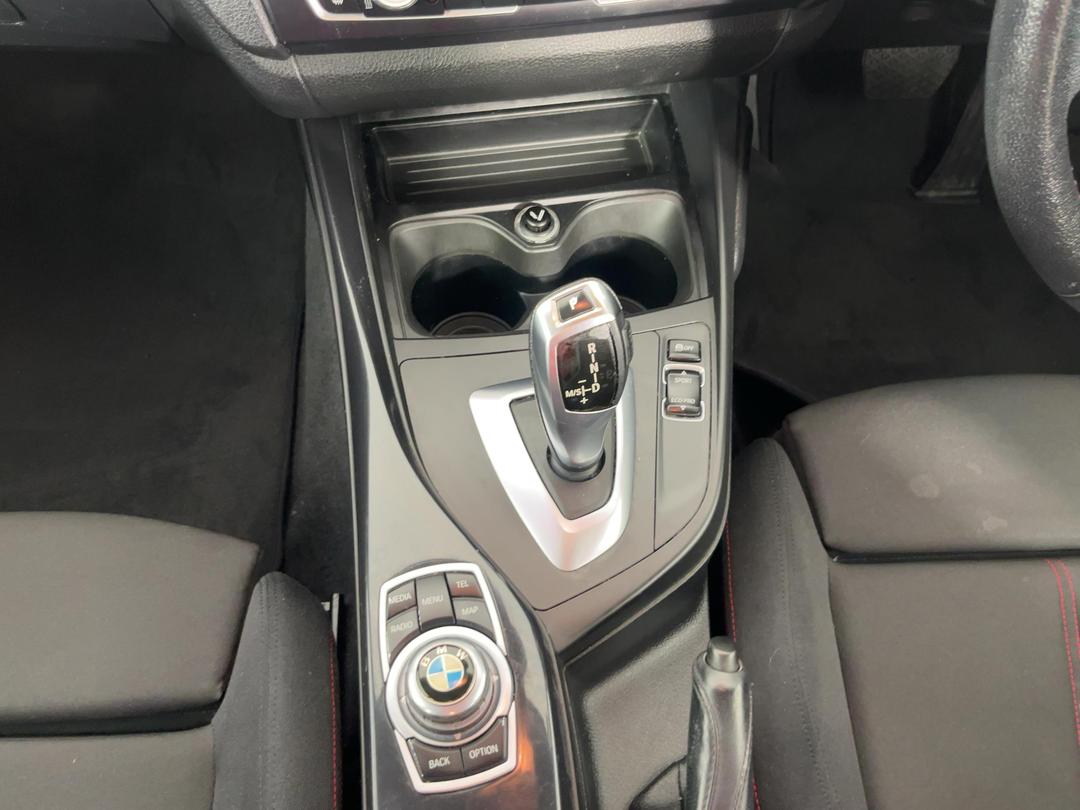 Photo '18' of BMW 1 Series