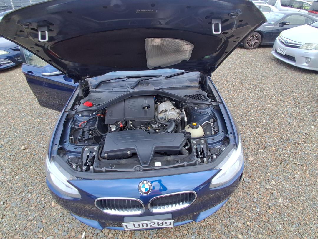 Photo '7' of BMW 1 Series 120I Photo '7' of BMW 1 Series 120I