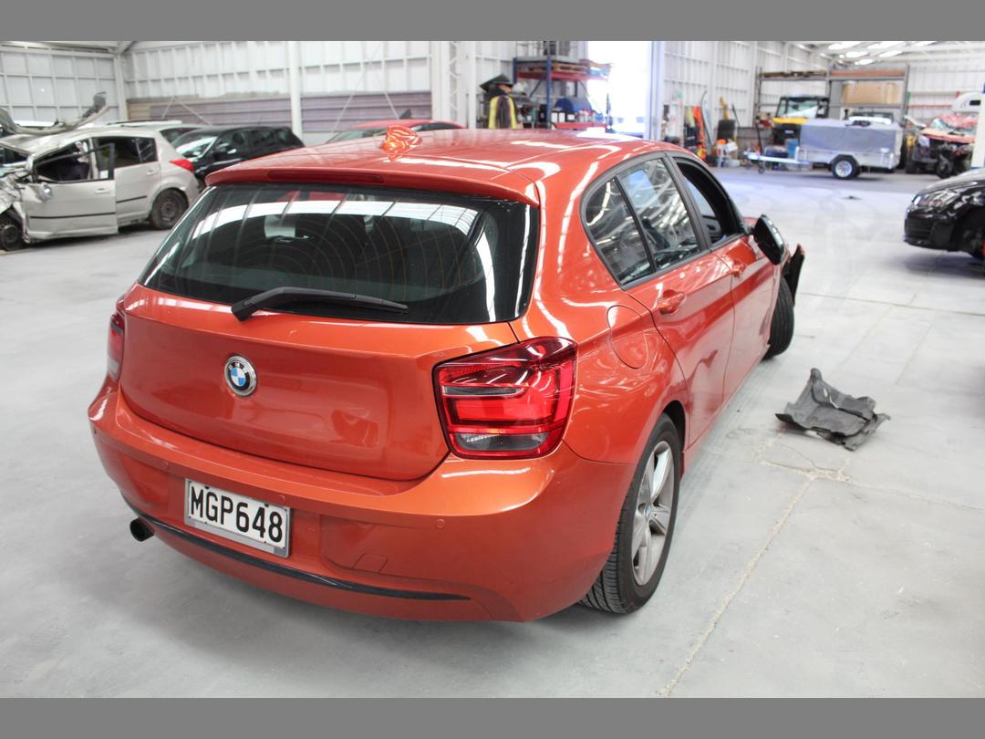 Photo '6' of BMW 1 Series 116I Photo '6' of BMW 1 Series 116I