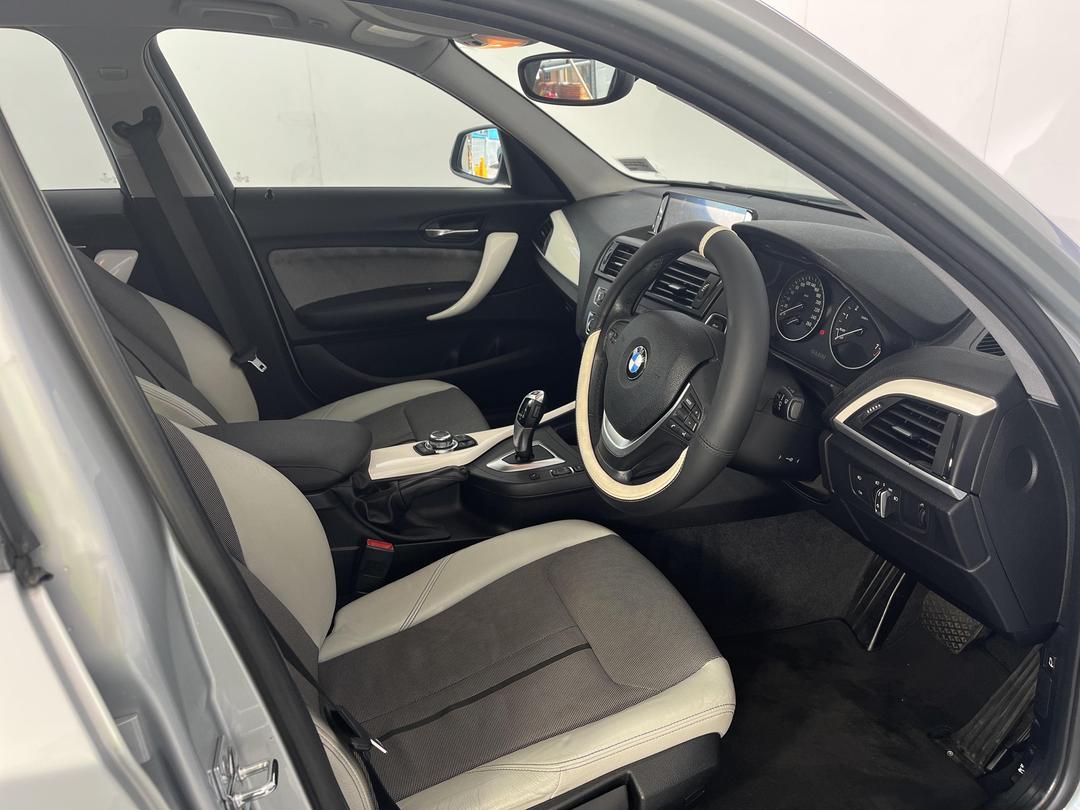 Photo '16' of BMW 116I