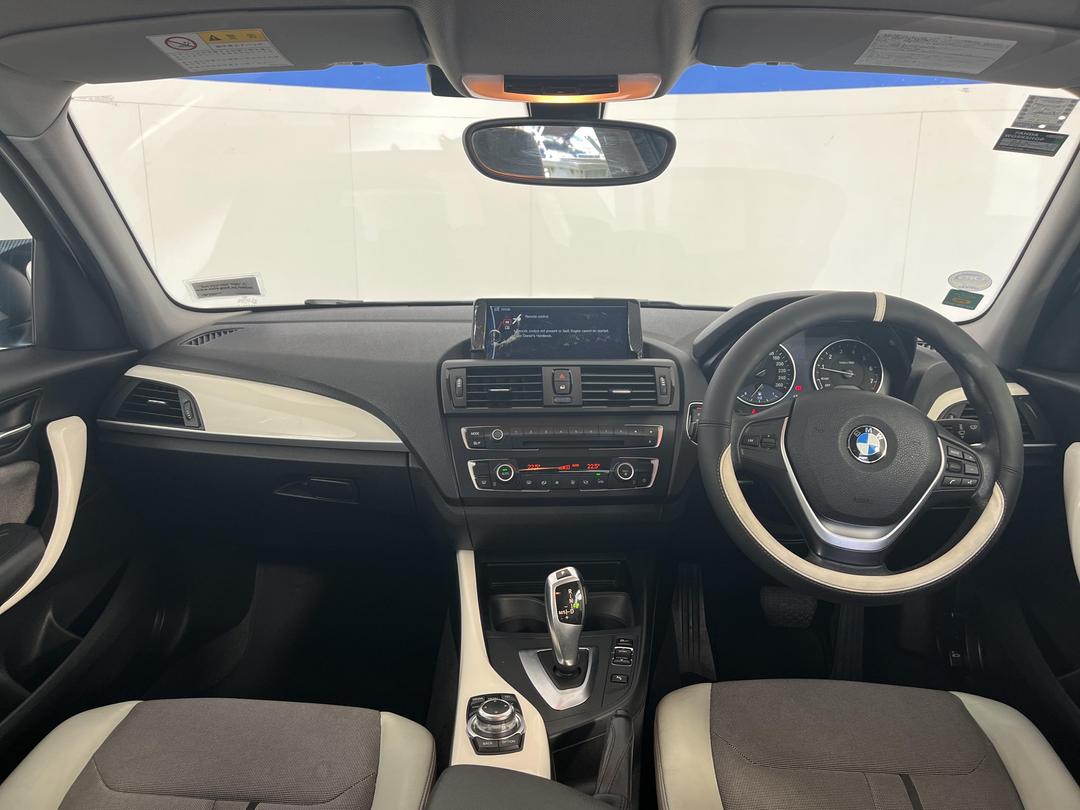 Photo '17' of BMW 116I