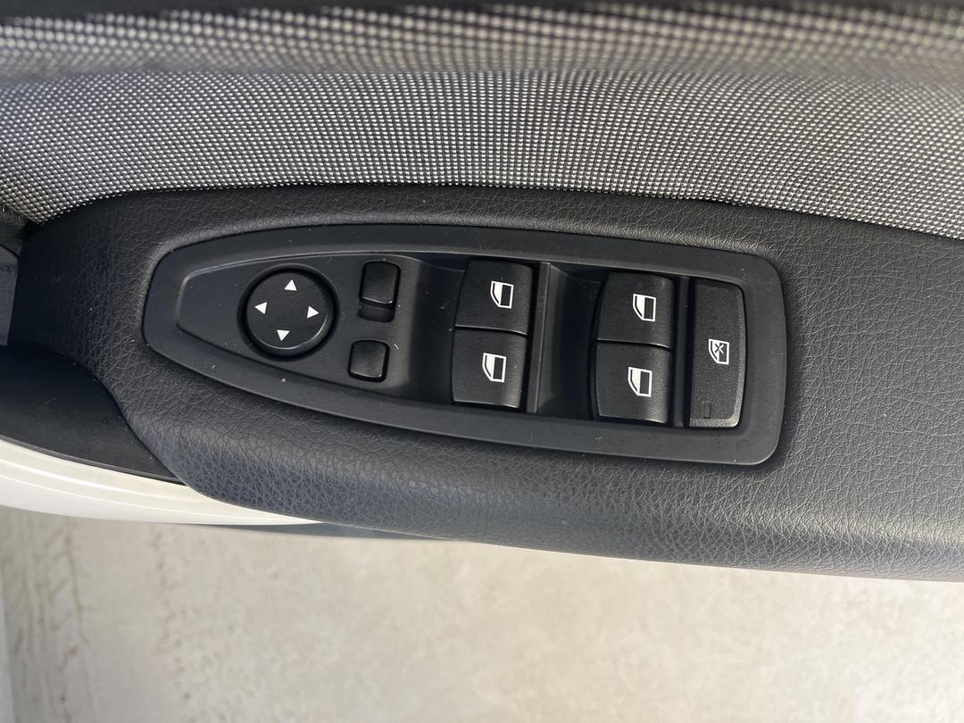 Photo '24' of BMW 116I