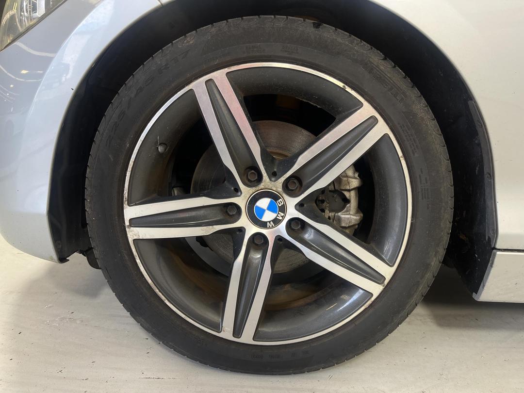 Photo '10' of BMW 120I