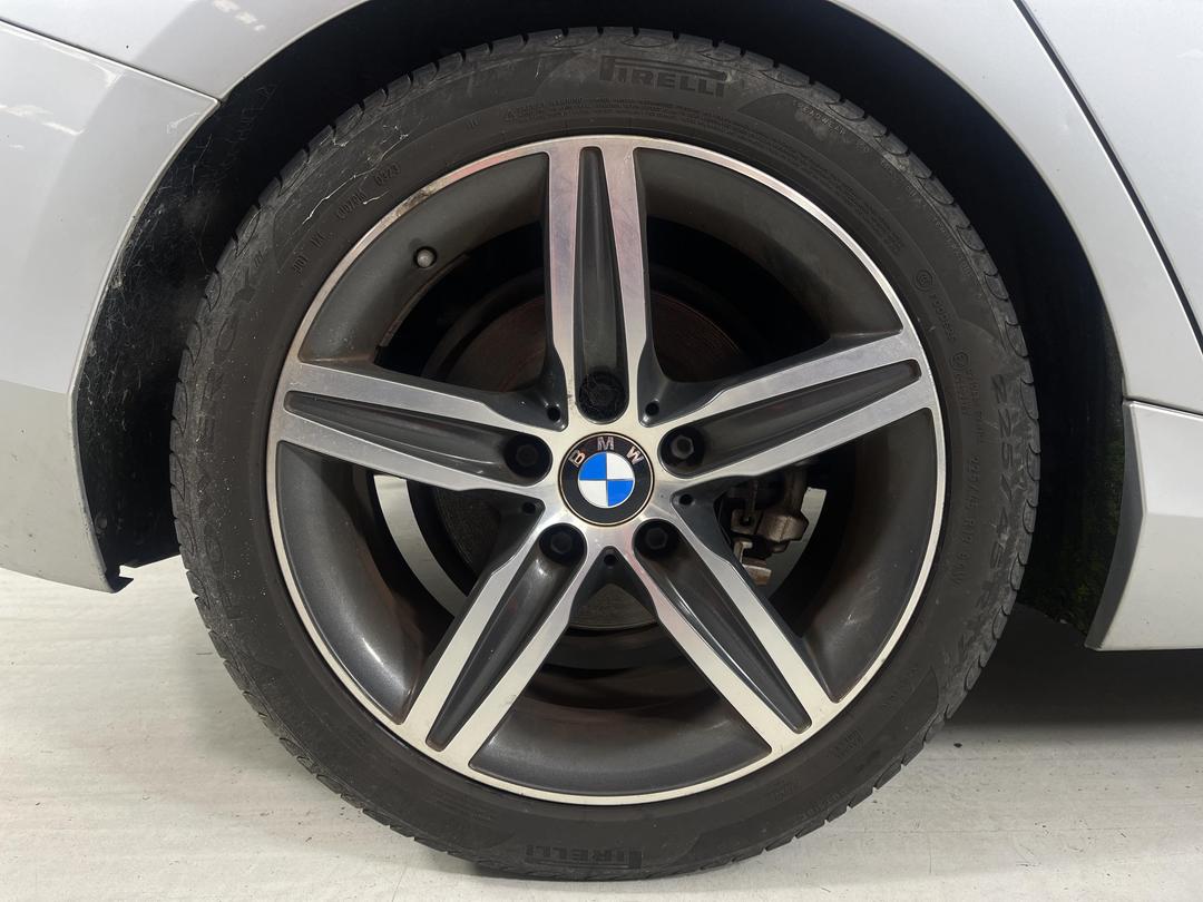 Photo '12' of BMW 120I