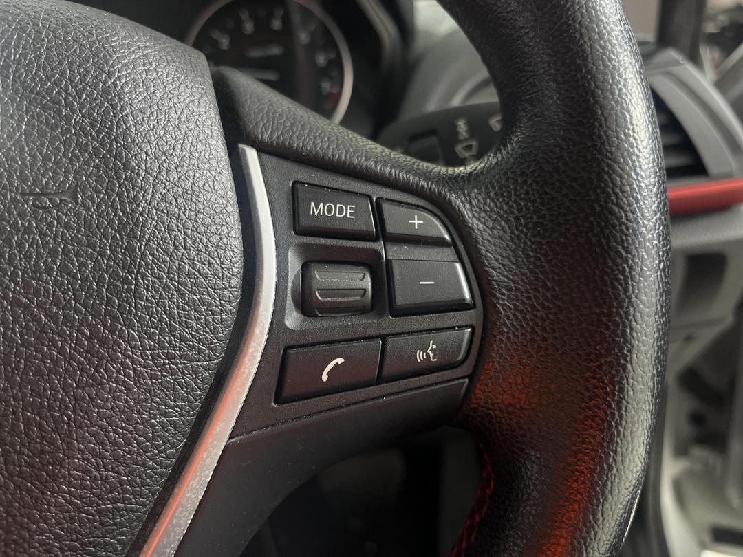 Photo '25' of BMW 120I