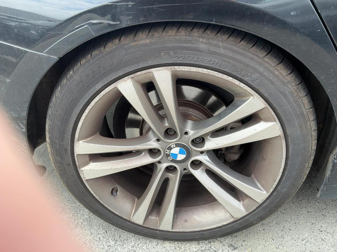 Photo '6' of BMW 3 Series 328I