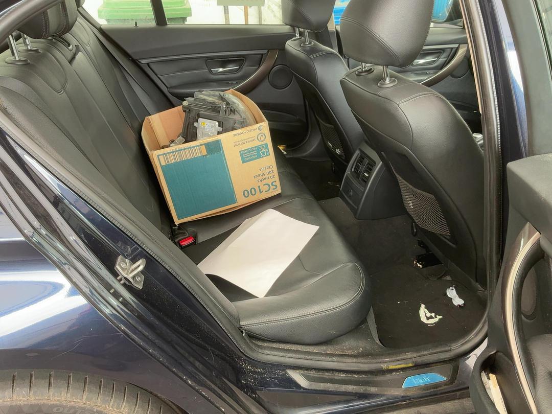 Photo '16' of BMW 3 Series 320I Photo '16' of BMW 3 Series 320I