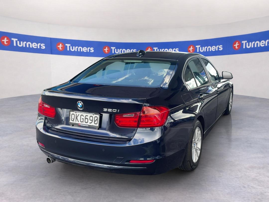 Photo '7' of BMW 3 Series