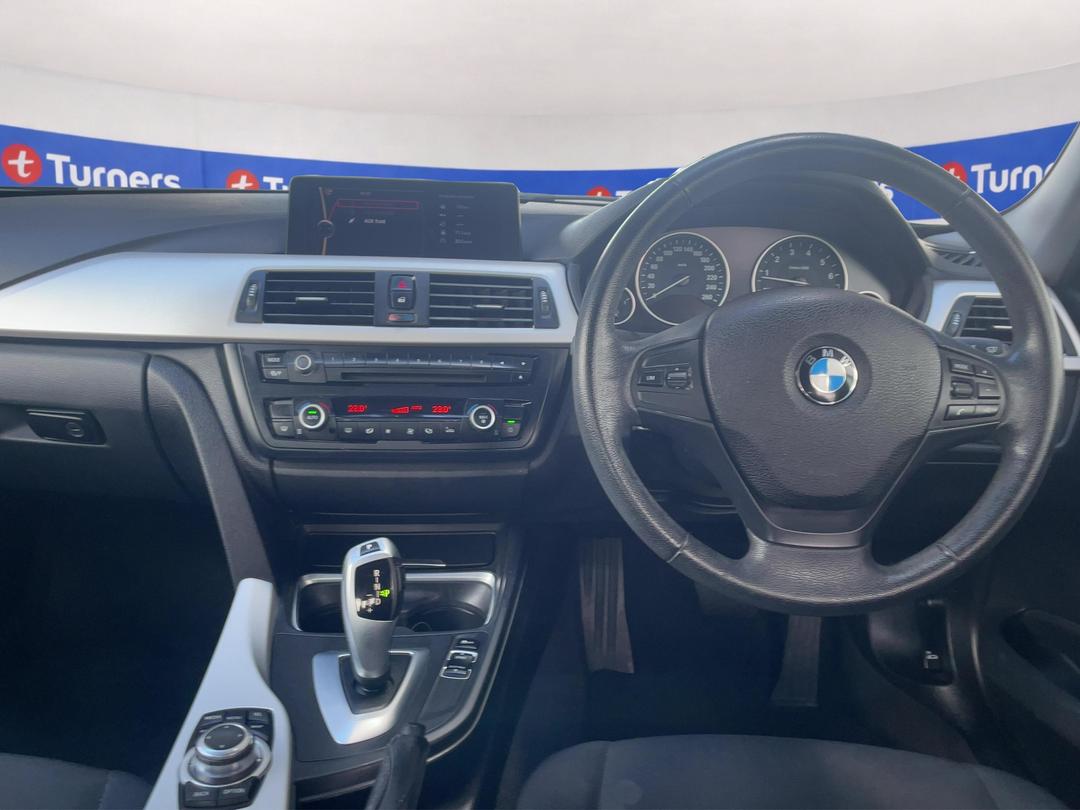 Photo '17' of BMW 3 Series