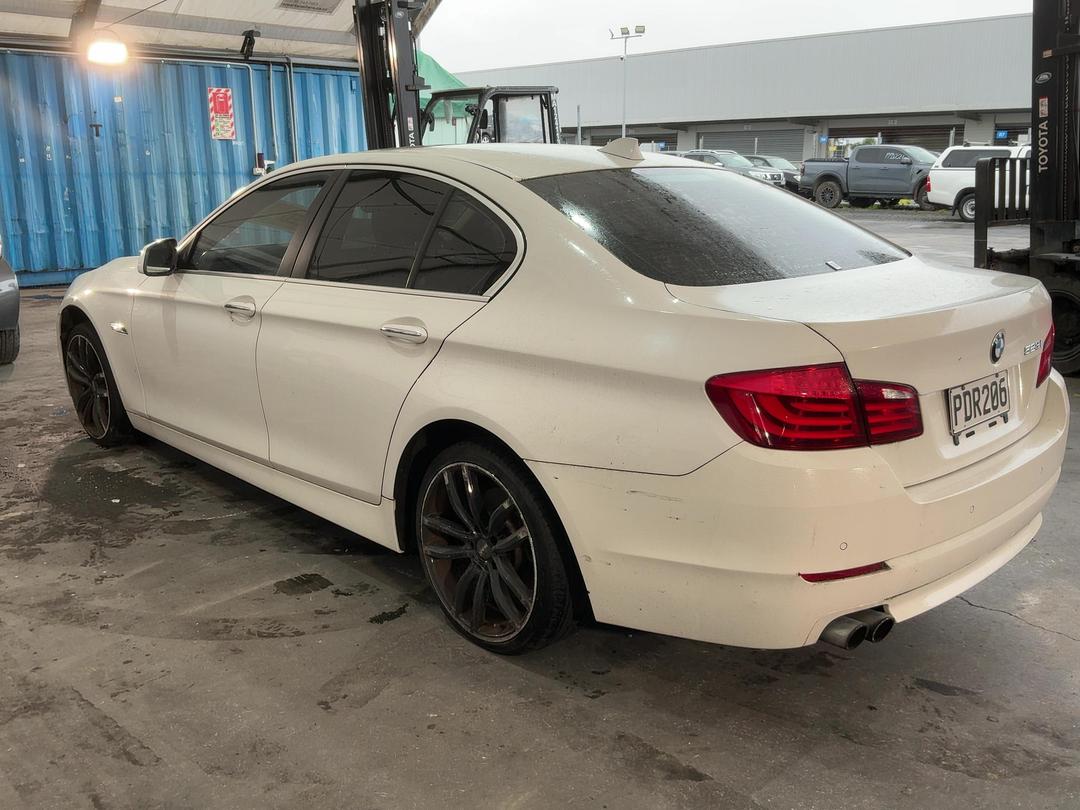 Photo '5' of BMW 5 Series 523I Photo '5' of BMW 5 Series 523I