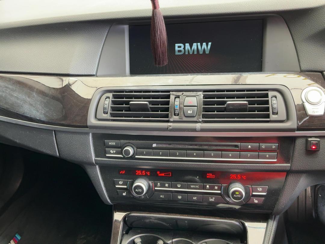 Photo '14' of BMW 5 Series 523D