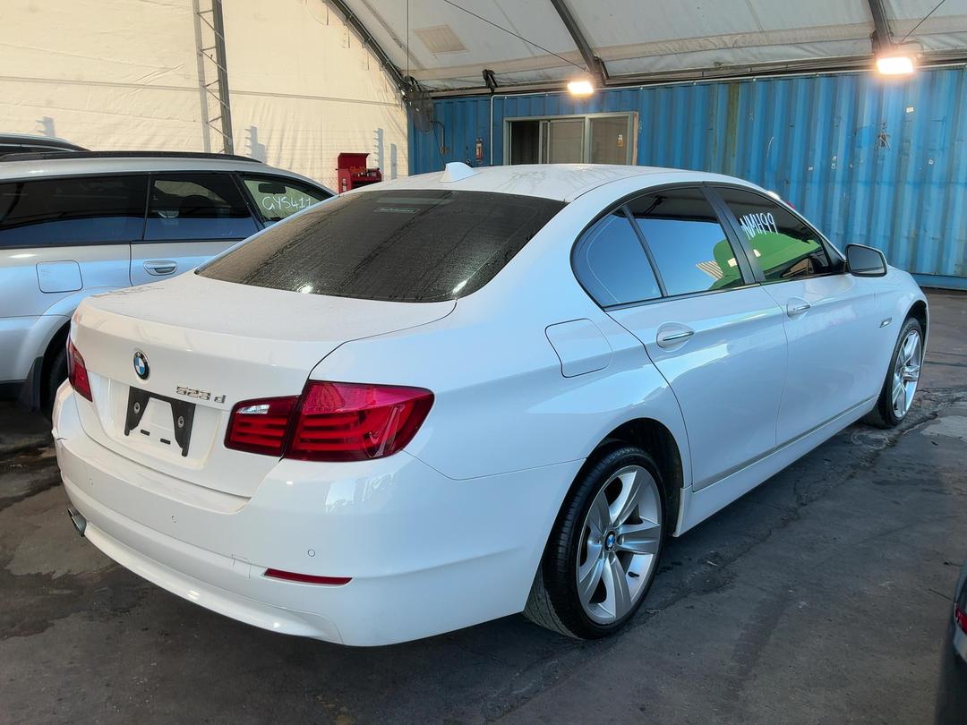 Photo '10' of BMW 5 Series 523D