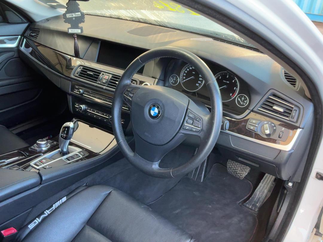 Photo '17' of BMW 5 Series 523D