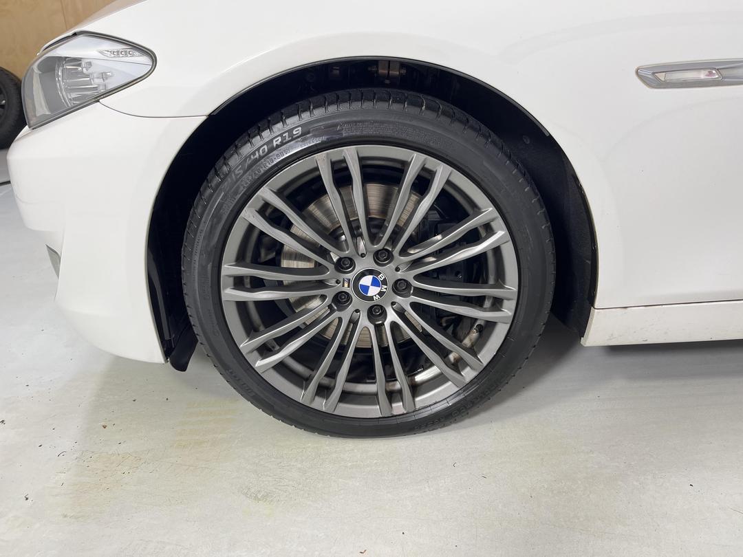 Photo '10' of BMW 535I