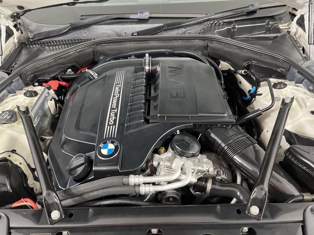 Photo '13' of BMW 535I