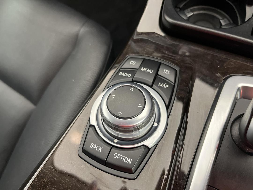 Photo '28' of BMW 535I