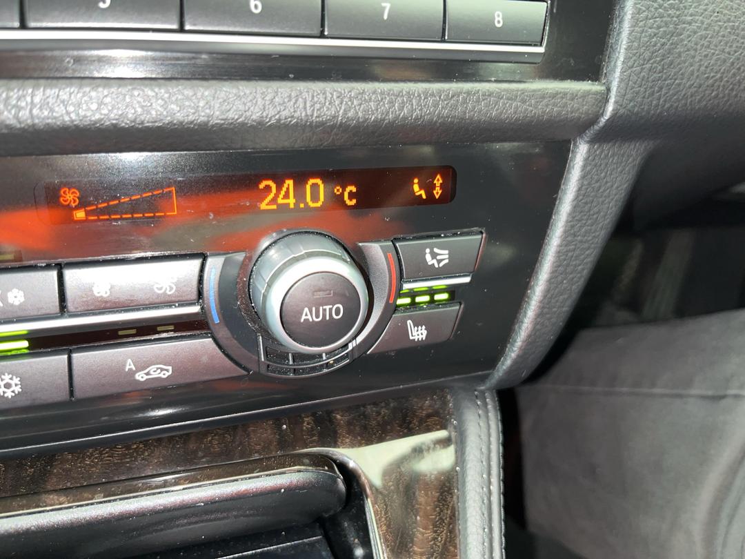 Photo '29' of BMW 535I